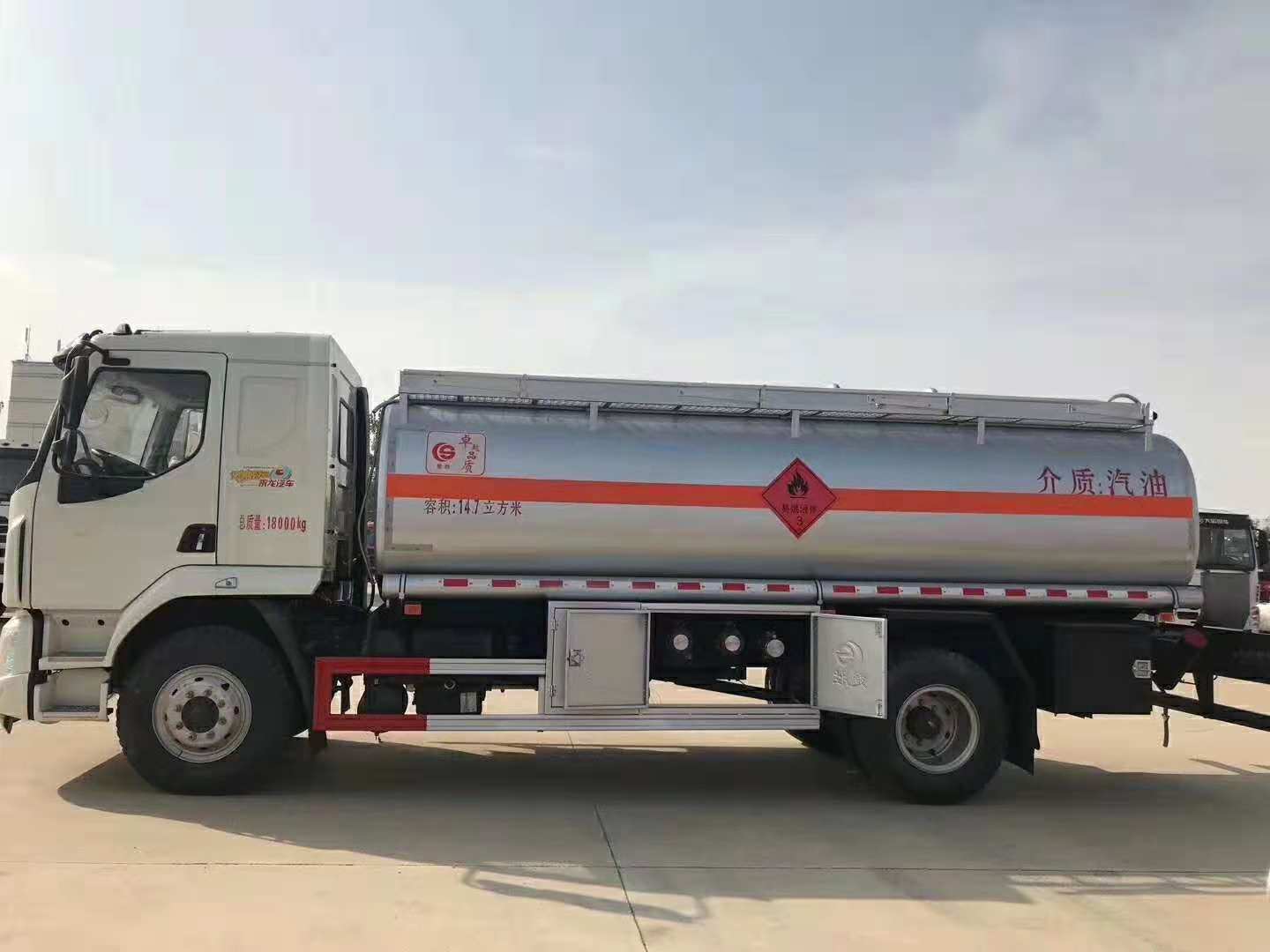 油罐車 運油車 槽罐車 鋁合金油罐車