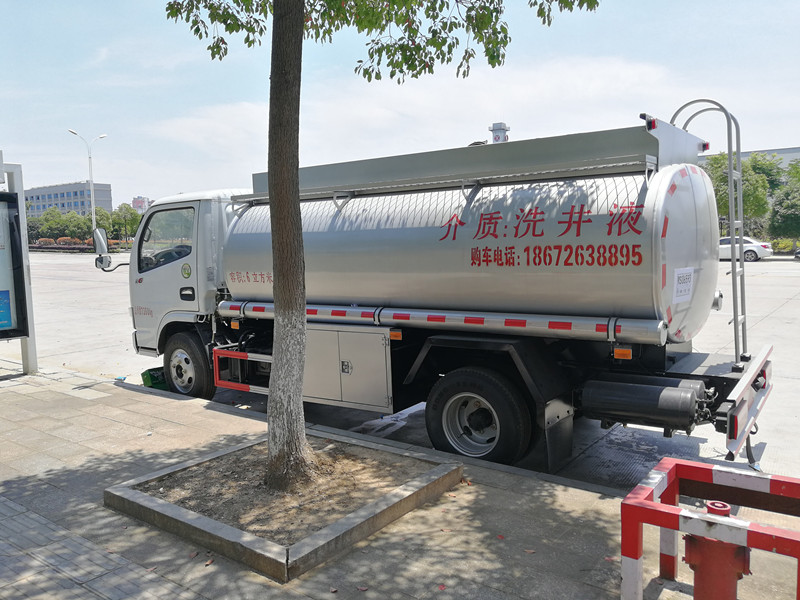 化工類腐蝕品罐車