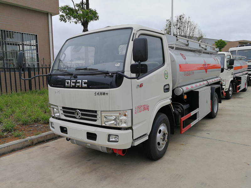 5噸東風│多利卡加油車│油罐車