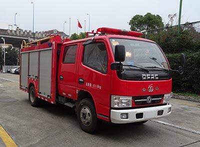 東風2方│水罐消防車