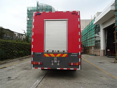 雲鶴牌WHG5200TXFBP220/YDXZ型泵浦消防車