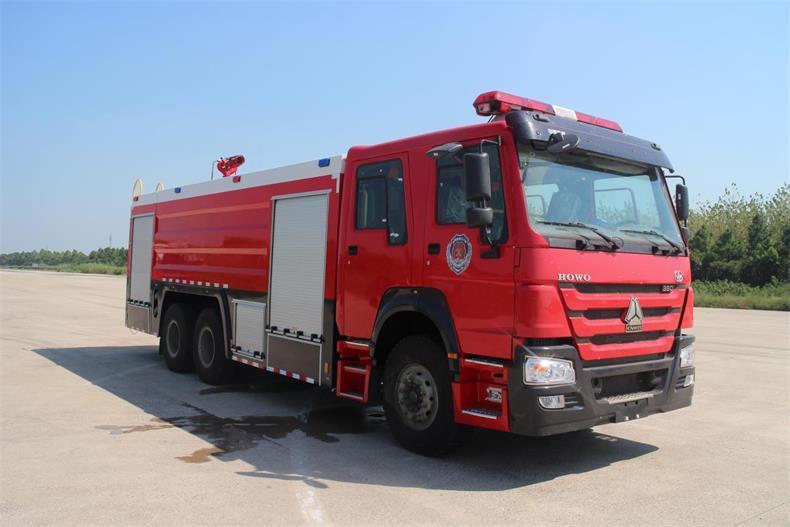 豪沃16方│水罐消防車