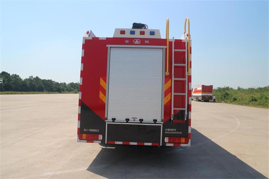 豪沃16方│水罐消防車