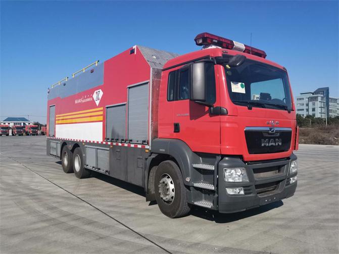 雲鶴牌WHG5281GXFGY70型供液消防車